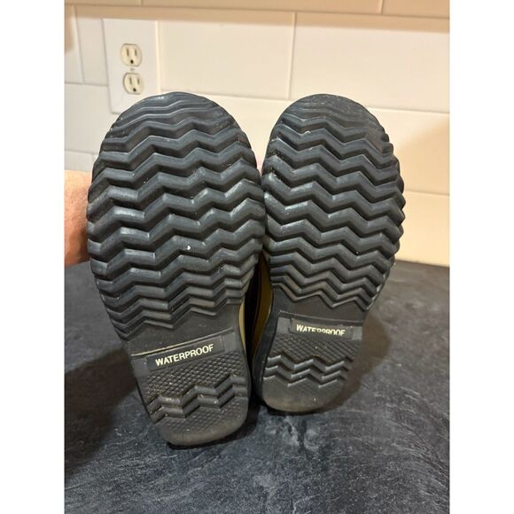 Sorel Floral Winter Boots - Picture 5 of 6